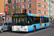 Stadtbus Eisenach: MAN NL der KVG Eisenach, eingesetzt im Stadtverkehr. Aufgenommen in der Bahnhofstraße von Eisenach im März 2014.