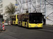 MAN Lions City Göppel Maxi Train auf der Linie 33 am 26.03.14 in Hanau