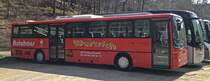 Dieser Mercedes-Benz O 408, der im Auftrag von Rhein-Nahe-Bus fährt, war am 06.04.2014 auf einem Parkplatz abgestellt.