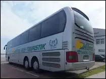 MAN Lion's Coach von Wilms aus Deutschland im Stadthafen Sassnitz am 28.05.2013