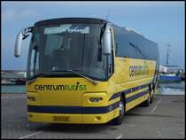 VDL Bova Magiq von CentrumTurist aus Dnemark im Stadthafen Sassnitz am 28.05.2013