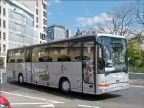 . Van Hool Bus einer belgischen Firma in den Stra�en von Luxemburg aufgenommen.  16.04.2014