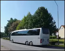 Mercedes Travego von Knipschild aus Deutschland in Sassnitz am 30.05.2013