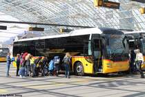 Postauto/Regie Chur Nr. 96 (MAN Lion's Regio R12) am 19.4.14 beim Bhf. Chur. Die Jungwacht des Kanton Zürich führte über Ostern im Bündnerland ein Leiterlager durch. Durch die hohe Teilnehmerzahl wurde eine Extrafahrt organisiert.