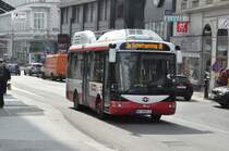 Wiener Linien, Wien. Rampini Alé EL (Nr.8306) in Wien, Hoher Markt. (18.4.2014)