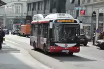 Wiener Linien, Wien. Rampini Alé EL (Nr.8306) in Wien, Hoher Markt. (18.4.2014)