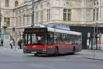 Wiener Linien, Wien. MAN NL 243 CNG (Nr.8505) in Wien, Oper. (20.4.2014)