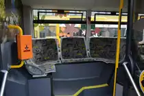 Sitzecke im Hess-Bus. Aufgenommen am 06.04.2014.