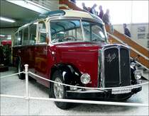 Saurer L4CT2D, BJ 1960, 125 PS, gesehen im Auto & Technik Museum in Sinsheim am 01.05.08.