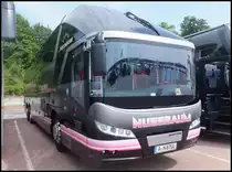 Neoplan Starliner von Nussbaum aus Deutschland im Stadthafen Sassnitz am 01.06.2013