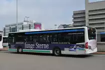 H-RH 361 auf der Linie 300 am ZOB in Hannover. Aufgenommen am 25.04.2014.