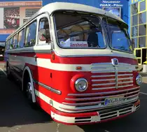 B�ssing, Reisebus, beim Europatreffen historischer Busse in Sinsheim, April 2014