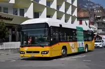 Volvo Hybrid Bus der Post kurz vor dem Bahnhof Interlaken West. Die Aufnahme stammt vom 16.04.2014.