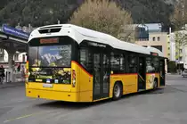 Volvo Hybrid Bus der Post am Bahnhof Interlaken West. Die Aufnahme stammt vom 19.04.2014.