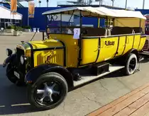 F.B.W., das wohl �lteste Modell beim Europatreffen historischer Busse in Sinsheim, April 2014