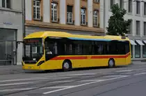 Volvo Hybrid Bus auf der Linie 37 an der Endstation am Aeschenpülatz. Die Aufnahme stammt vom 09.05.2014.