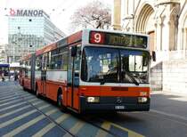 TG Genf - Gelenkbus Mercedes O 405 G  Nr.256 GE 96297 eingeteilt auf der Linie 9 unterwegs in Genf am 07.05.2008