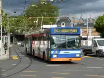 TPG - Trolleybus NAW-Hess Siemens Nr.706 unterwegs auf der Linie 6 in der Stadt Genf am 09.05.2014