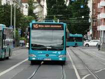 Mercedes Benz Citaro K am 24.05.14 in Frankfurt Süd auf der 45