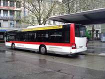 ST.GALLERBUS-MAN Lions City am Bahnhof St.Gallen, am 28.4.14.
