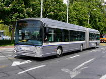 AAGR - Irisbus (Heuliez GX 427) Nr.44 LU  15739 unterwegs in Luzern vor den Bahnhof am 21.05.2014