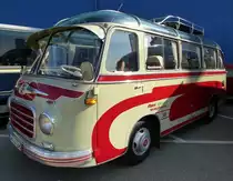 Setra, Oldtimer-Reisebus, ausgestellt zum Europatreffen historischer Busse in Sinsheim, April 2014