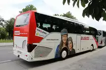 Setra S 515 HD der Firma Blaguss in Wien, beim Busanhalteplatz Schloss-Schönbrunn, Aufgenommen am 27. Mai 2014 