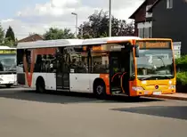Mercedes-Benz O 530 LE Ü (Citaro) auf Dienstfahrt am S-Bahnhof Hattingen Mitte.(31.5.2014) 
