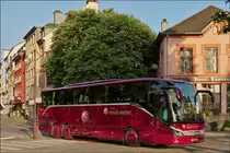 . EW 1518 Setra S 516 HD der Busfirma Emile Weber, gesehen am 12.06.2014 am Bahnhof in Ettelbrück.