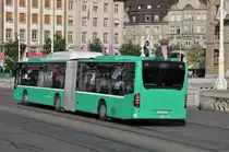 Mercedes Citaro 713 auf der Linie 34 überquert die Mittlere Rheinbrücke. Die Aufnahme stammt vom 21.06.2014.