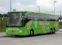 MEINFERNBUS von Warnem�nde Strand(Jugendherberge)nach Dresden Hbf stand am 13.07.2014 an der Haltestelle Warnem�nde Werft.