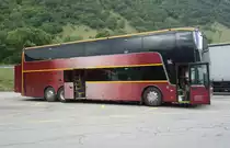 van Hool Astromega ex-Solbus.ch, Zwahlen Carreisen, Aire de repos du St-Bernard 12.07.2014