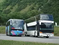 Mercedes Benz Travego Heggli Reisen et Setra 431 DT GBS Carreisen, Aire de repos du St-Bernard, 12.07.2014