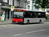 VDL Citea auf der Linie 768 nach Erkrath-Hochdahl Schulzentrum an der Haltestelle Haan Markt.(12.7.2014)
