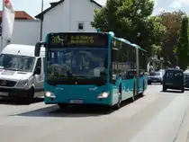 VGF Mercedes Benz Citaro C2 G Wagen 421 auf der Linie 30 in Bad Vilbel am 16.07.14