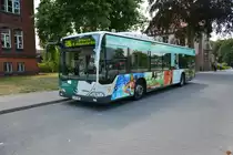 P-AV 907 am Bahnhof Griebnitzsee. Aufgenommen am 17.06.2014.