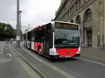Ein MB Citaro Hybrid Gelenkbus der SWK - Wagen 5631 - am Hauptbahnhof, 25.07.14