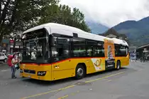 Volvo Hybrid Bus der Post am Bahnhof Interlaken West. Die Aufnahme stammt vom 02.08.2014.