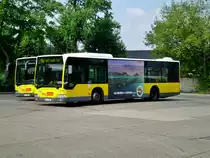 Mercedes-Benz O 530 I (Citaro) auf der Linie 166 am S-Bahnhof Berlin Schöneweide/Sterndamm.(8.8.2014)
