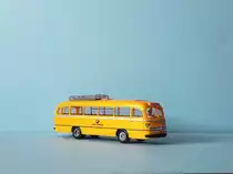 MB O 321 H Postbus, 1:87, Hersteller: Brekina n 5251, Foto am 8.4.2014