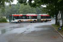 P-AV 976 kommt vom Hauptbahnhof. Hier wird gewendet und dann zurück gefahren. Aufgenommen am 12.07.2014.