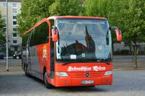 Am 13.07.2014 steht ROW-FS 317 in Potsdam am Bassinplatz.