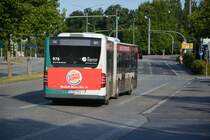 Am frühen morgen des 13.07.2014 fährt P-AV 976 auf der Linie 695.