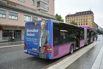 XRM 323 im Stadtkern von Örebro am 08.09.2014.