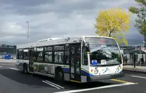 Stadtbus der RTC (Réseau de transport de la Capitale) des Herstellers Nova Bus, aufgenommen im September 2014 am Hafen (Boulevard Champlain) von Québec. 