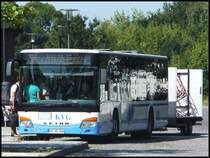 Setra 415 NF mit Hnger der Kraftverkehrsgesellschaft mbH Ribnitz-Damgarten in Ribnitz-Damgarten am 22.07.2013
