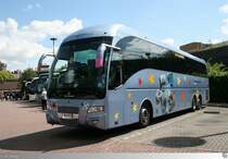 Tata Hispano Xerus auf Scania Chassis  Europamund Vacaciones . Aufgenommen am 9. August 2014 in Windsor / England.