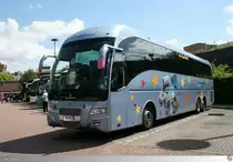 Tata Hispano Xerus auf Scania Chassis  Europamund Vacaciones . Aufgenommen am 9. August 2014 in Windsor / England.