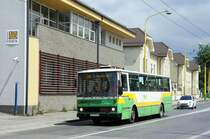 Slowakei / Žilina: Ein Bus des Herstellers Karosa, Wagennummer 99, aufgenommen im Juni 2014 am Bahnhof von Žilina.