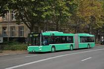 MAN Bus 757 auf der Linie 36 fährt zur Haltestelle Badischer Bahnhof. Die Aufnahme stammt vom 19.09.2014.